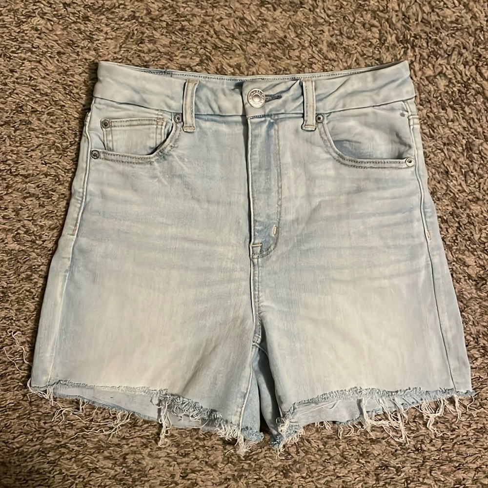 American Eagle curvy hi rise shortie distressed -size 8
